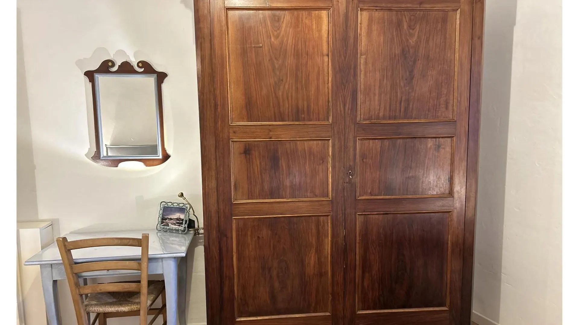 Frescos House Daire Pisa 0*,  İtalya