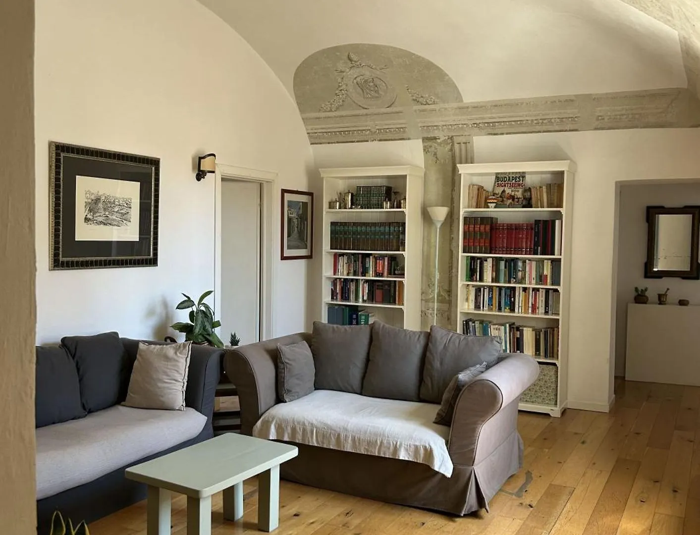 Frescos House Apartment Pisa 0*,
